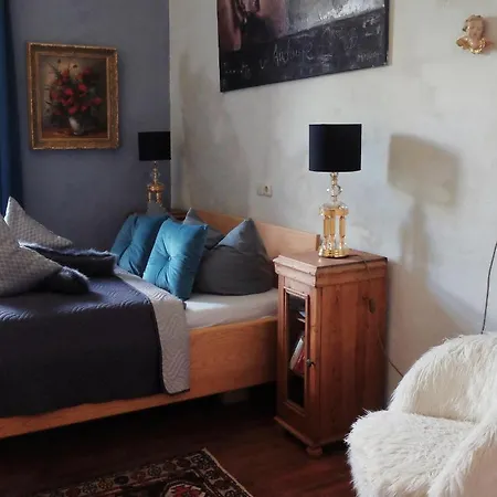 Event- Kultur & Kunst Schloss Neuenhagen Uebernachten Im Denkmal