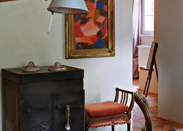 Gæstehus Event- Kultur & Kunst Schloss Neuenhagen Uebernachten Im Denkmal 3*