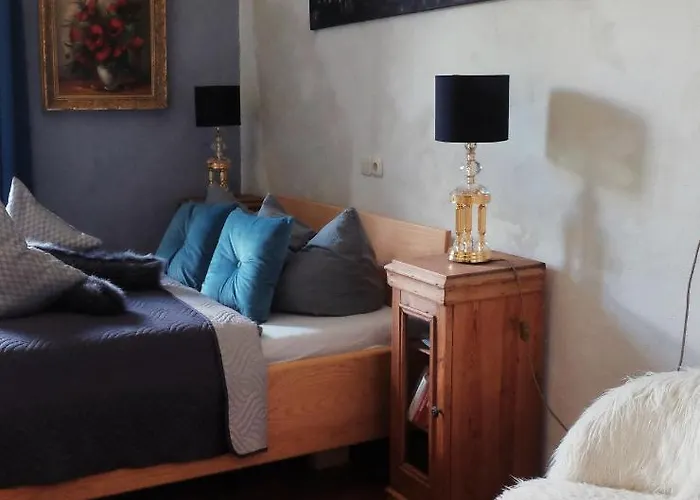 Event- Kultur & Kunst Schloss Neuenhagen Uebernachten Im Denkmal