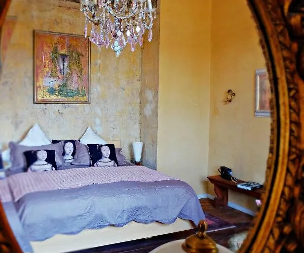 Event- Kultur & Kunst Schloss Neuenhagen Uebernachten Im Denkmal Guest house