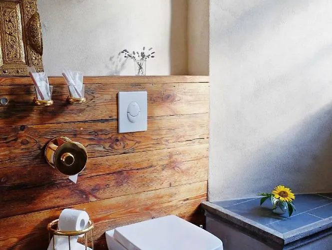 Gæstehus Event- Kultur & Kunst Schloss Neuenhagen Uebernachten Im Denkmal